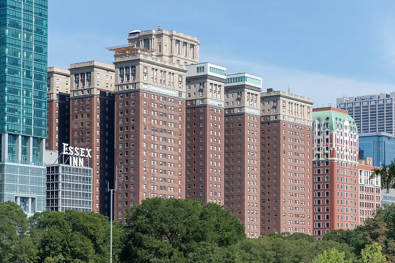 Hilton Chicago, Chicago: Stevens Hotel--Hilton Chicago