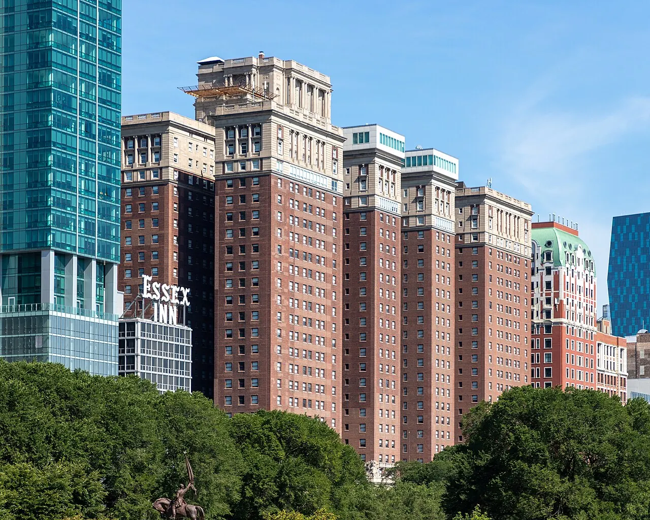 Hilton Chicago, Chicago: Stevens Hotel--Hilton Chicago